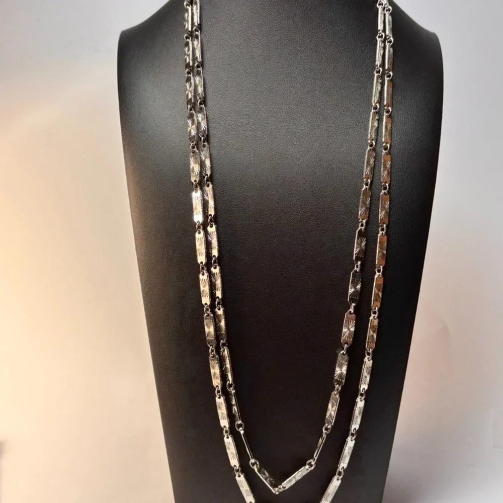 Vintage Chain Silver Tone Intricate 48 inch‎